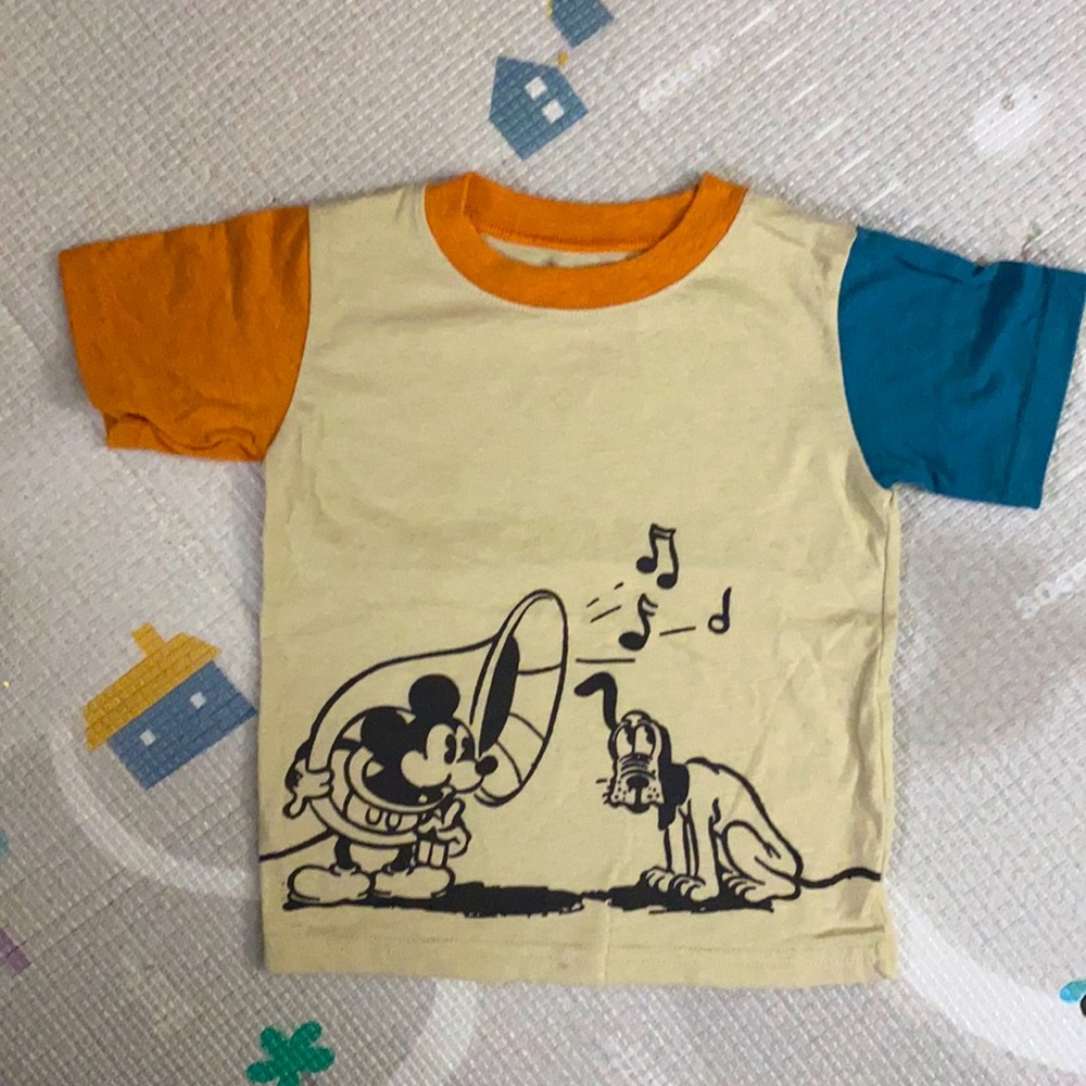 Bob's Mickey & Pluto vintage look tee